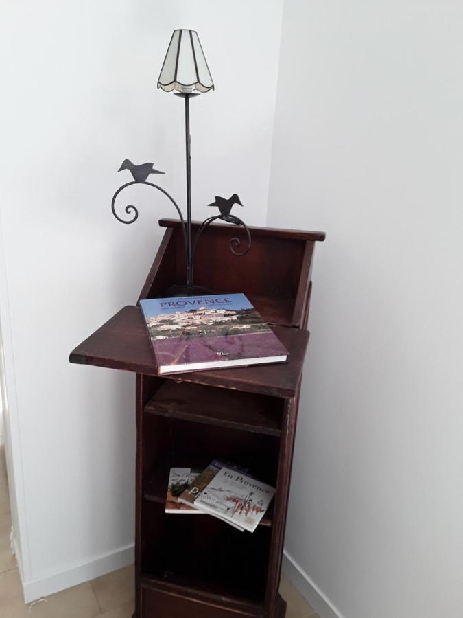 הוילה Travaillan La Bonbonne En Provence מראה חיצוני תמונה