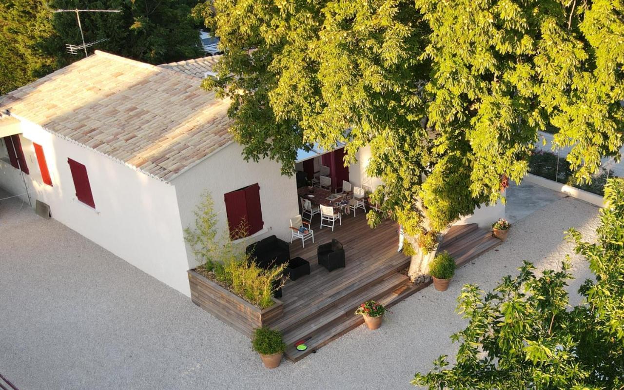 הוילה Travaillan La Bonbonne En Provence מראה חיצוני תמונה